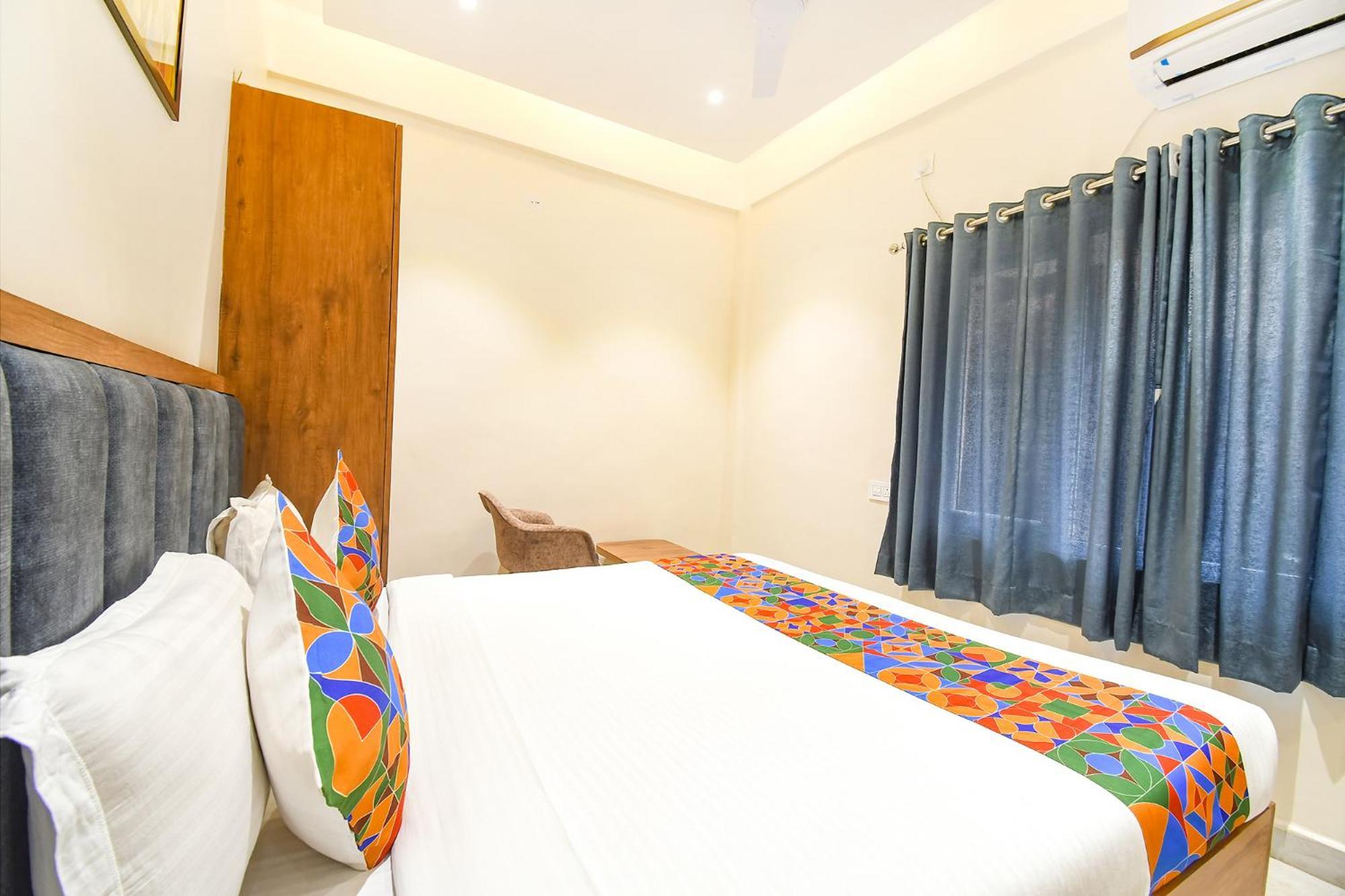 Fabhotel Prime The Golden Plaza - Nr Tarapith Temple Exterior foto